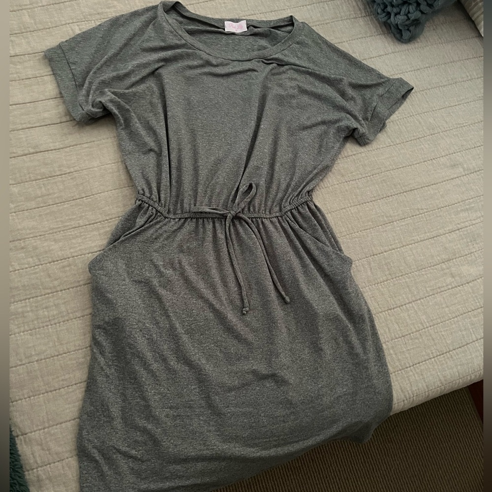 Pink Lily short sleeve dress